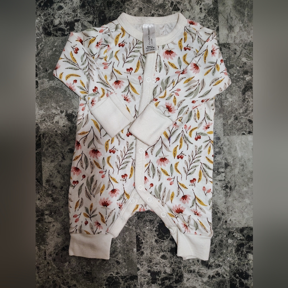 Modern moment newborn floral romper with bottoms